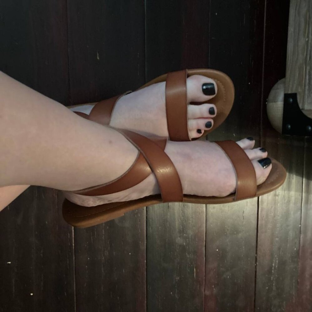 JustFab buckled brown leather flat sandals size 11 Just Fab